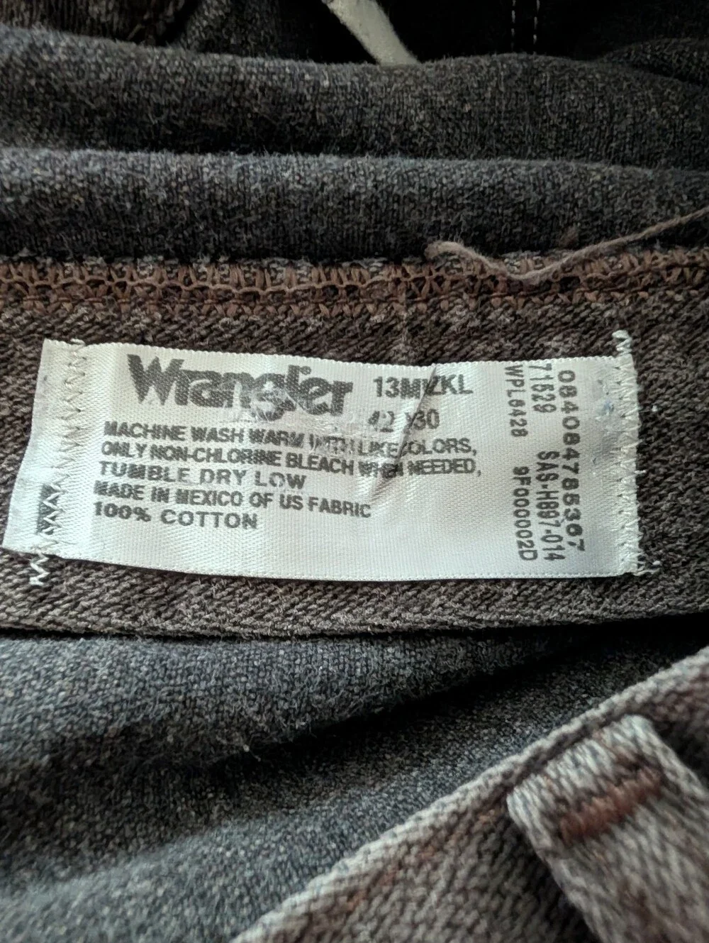 Wrangler Jeans Size 42x27 Chocolate Brown Denim 13MWZKL Cowboy Cut Western Rodeo